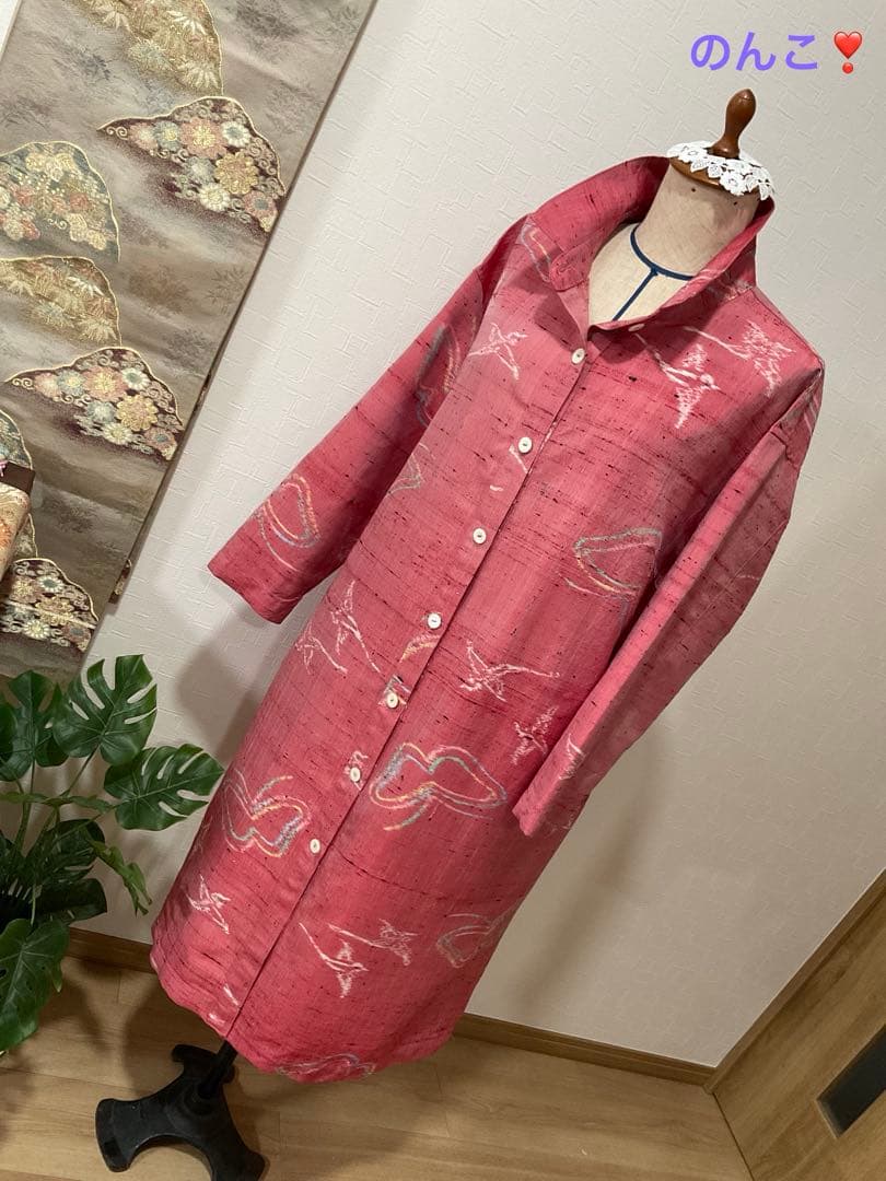 着物リメイク❣️ぴんくの紬からシャツカラーコート❣️ 紬の訪問着から、ビッグテーラーカラーのコートが仕上がりました