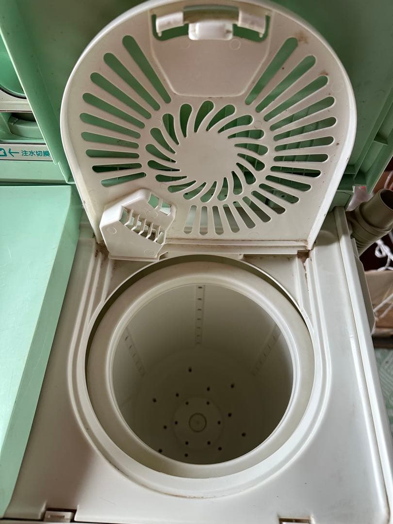昭和レトロ TOSHIBA 二槽式洗濯機 銀河 VH1330 ミントグリーン - メルカリ