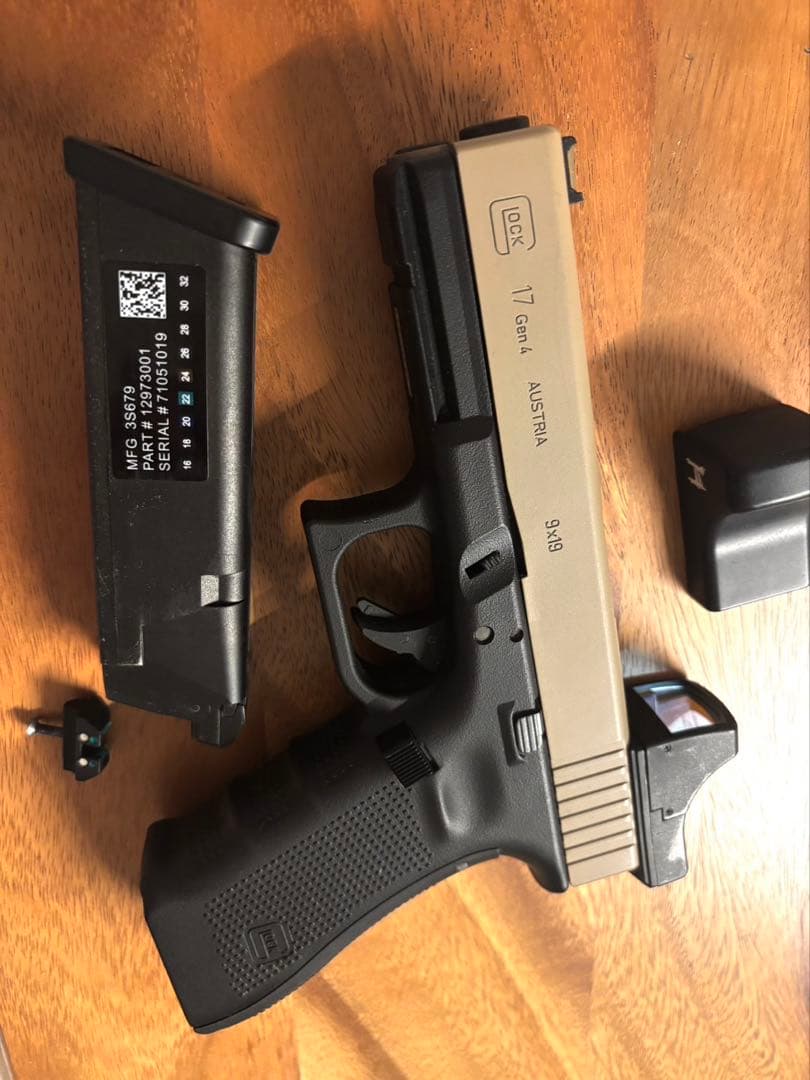 東京マルイ glock17 gen4 エアガン　美品 TOKYO MARUI（東京マルイ） ☆東京マルイ グロック17 Gen.4 ガスブロー