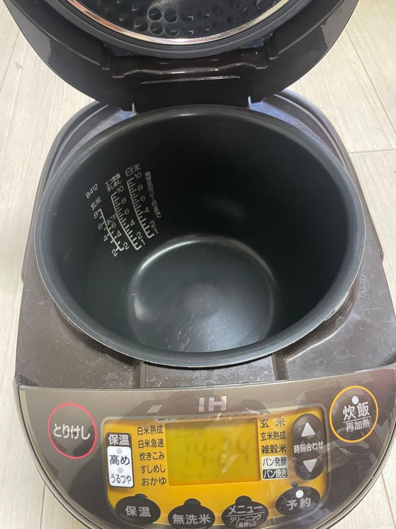 象印《IH炊飯ジャー 極め炊き》【NP-VZ18】1.8Lサイズ(10合・1升)