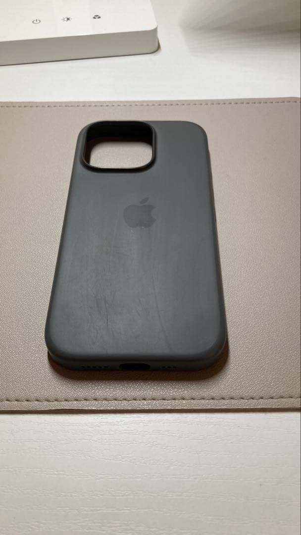 iPhone 16 Pro 128GB バッテリー98％ ナチュラルチタニウム - メルカリ