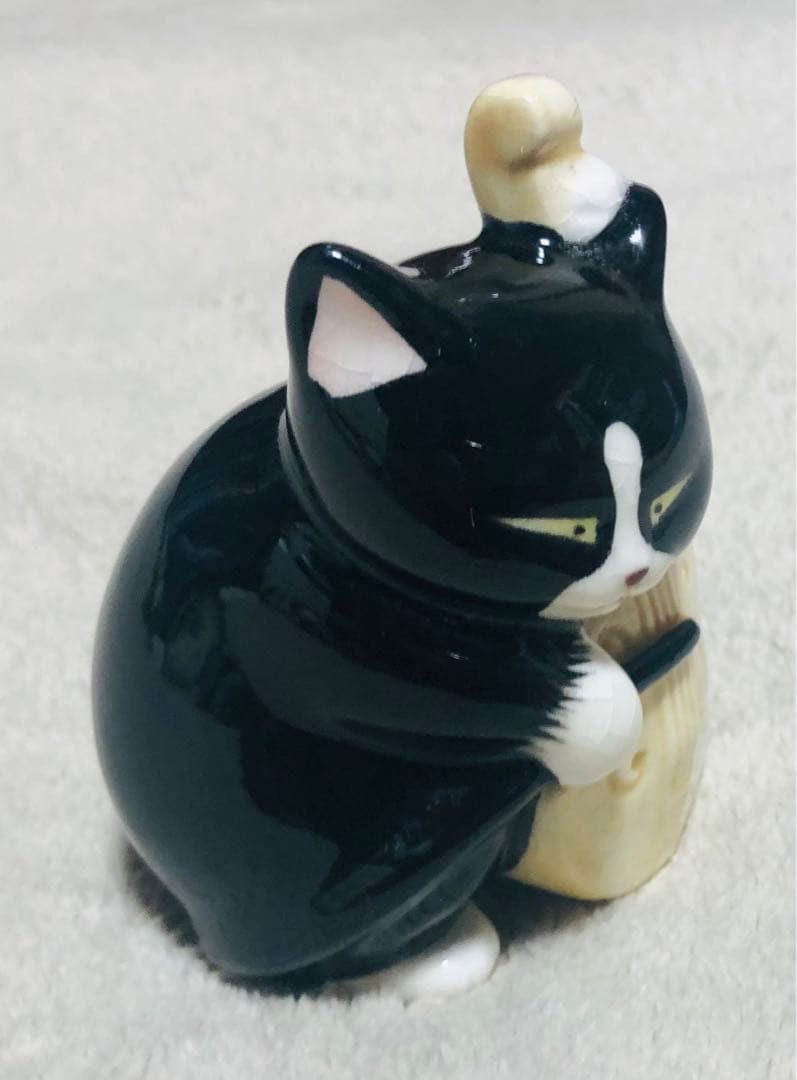 セブンコーポレーション 黒猫楽団 オーケストラ 猫 陶器 置物 ベース