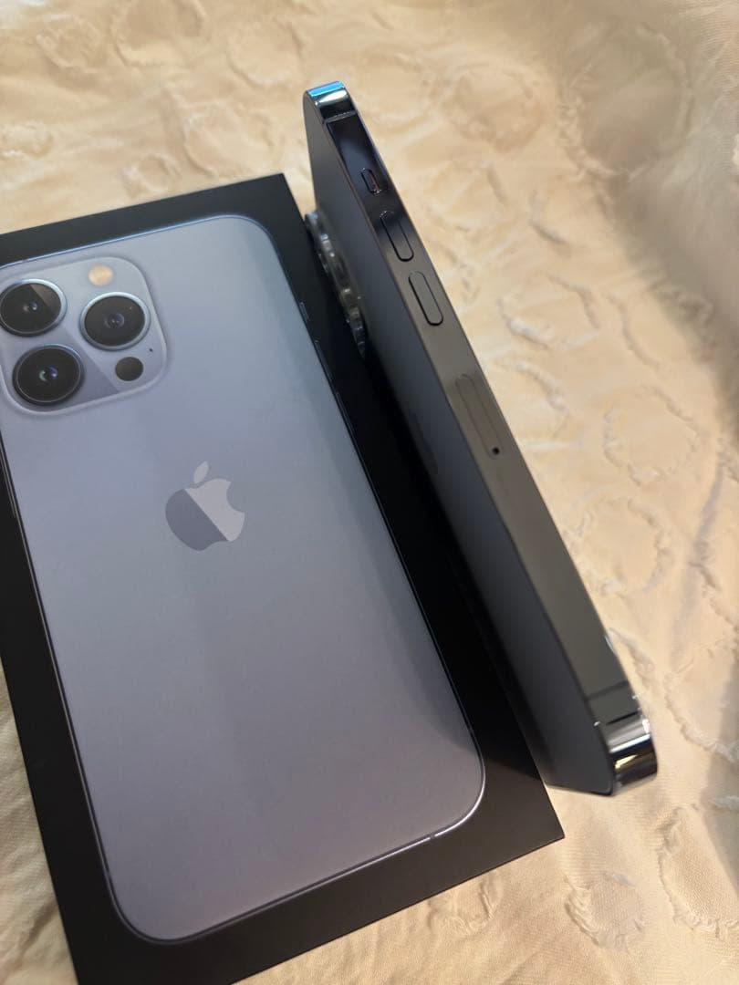 iPhone 13 Pro 256GB シエラブルー SIMフリー 初期化済 - メルカリ