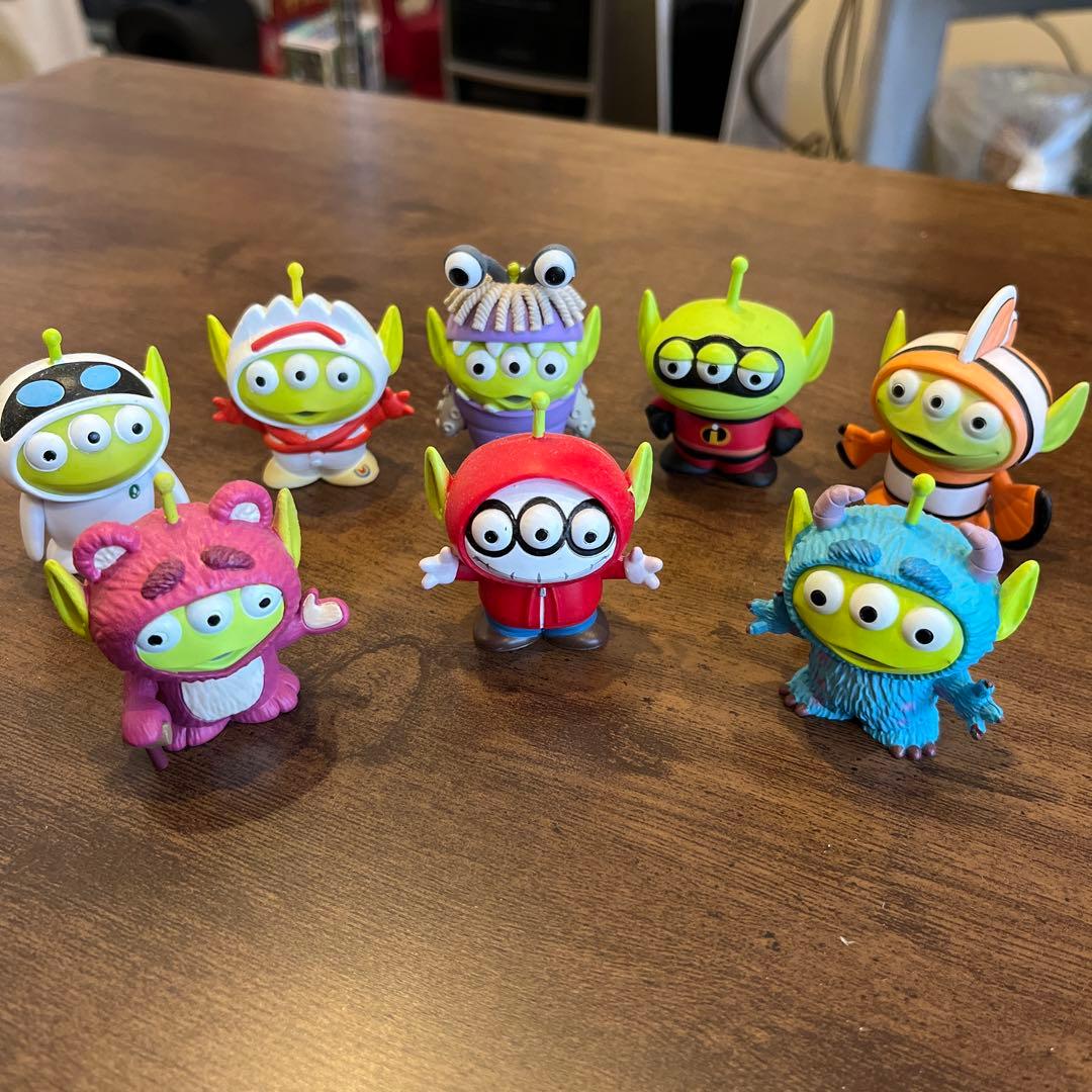 リトルグリーンメン フィギュアセット 8体 - メルカリ