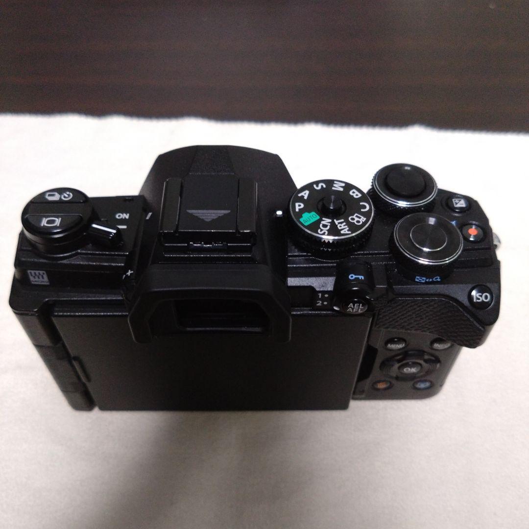 美品 OLYMPUS OM-5 ショット数1475回 バッテリー等おまけ - メルカリ