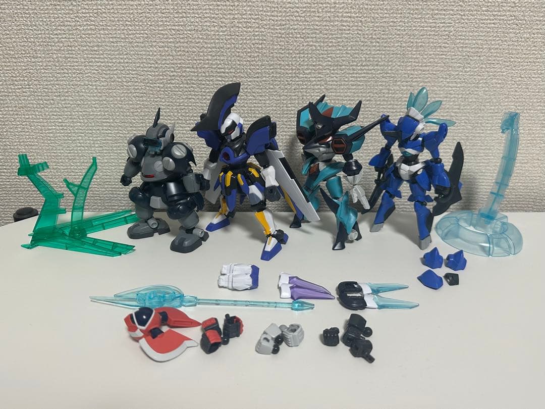 ダンボール戦機 プラモデル 組み立て済みまとめ売り② - メルカリ