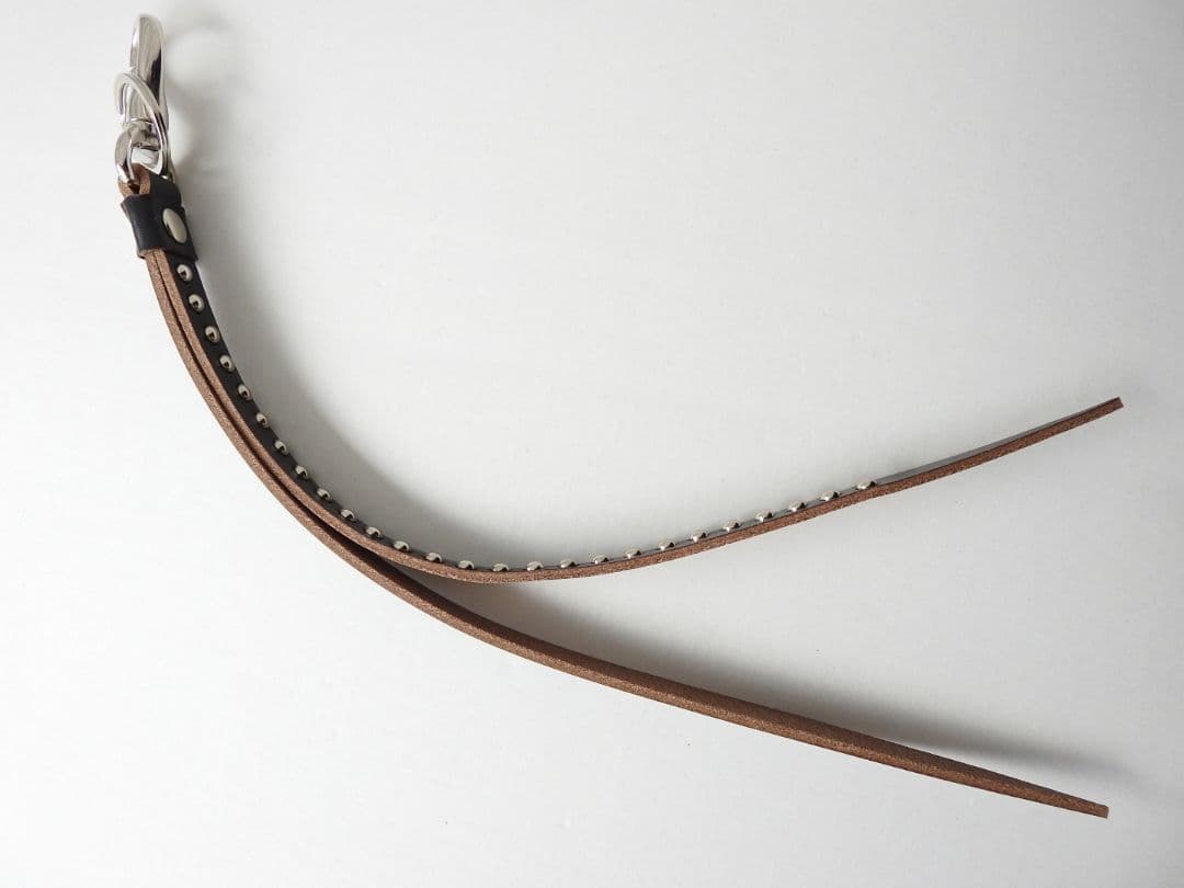 茶芯⑤calee tattoo studio yamada風スタッズキーホルダー