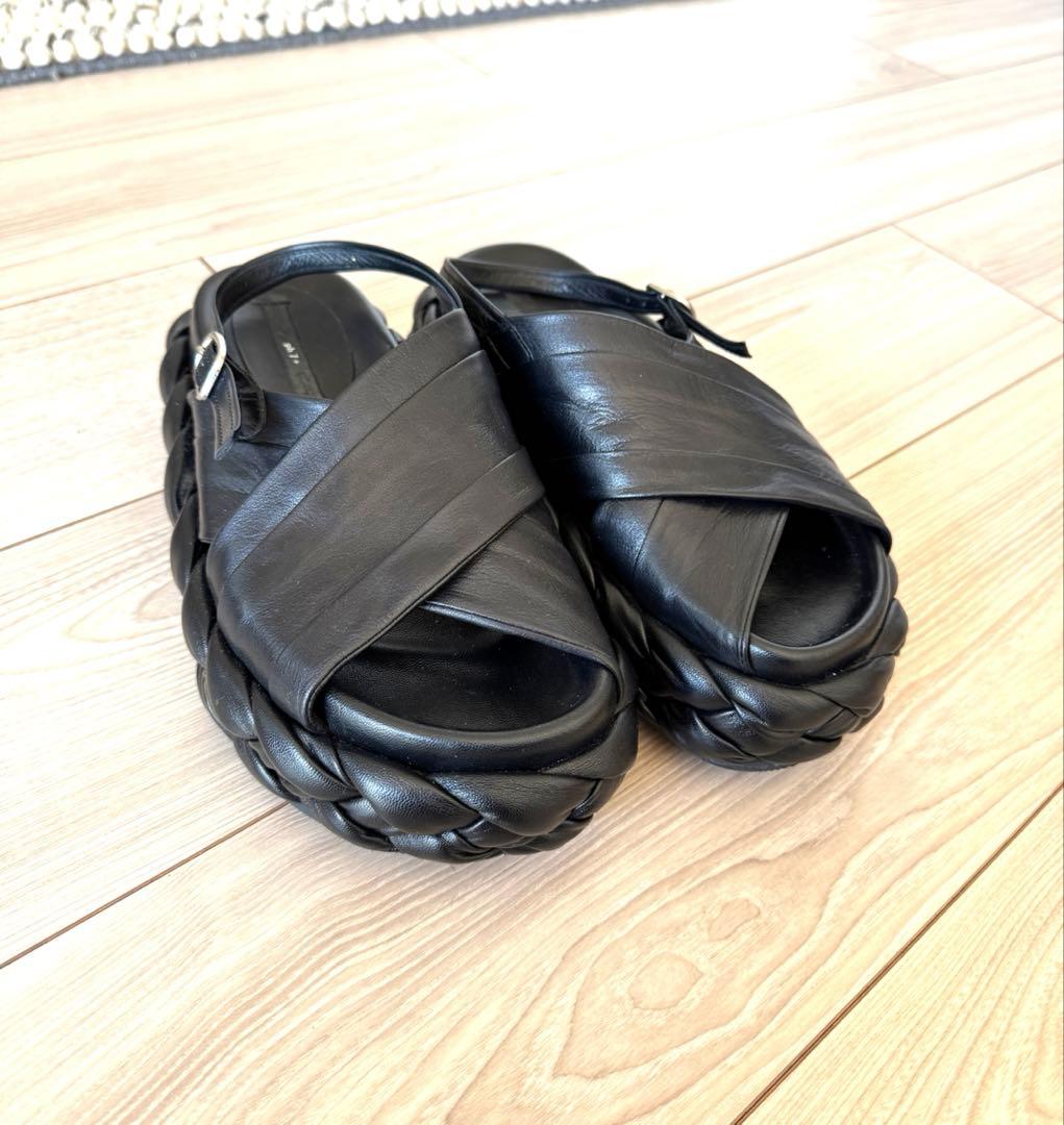 Ph7+ ピアッカセッテ 編み込み 厚底 レザー　サンダル ブラック ph7+(ピアッカセッテ)｜【UNISEX】モカシンベルクロレースアップ