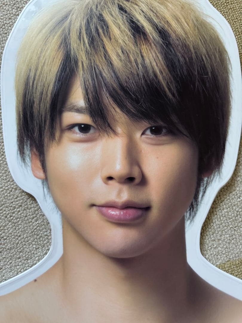 NEWS 増田貴久 RUSS-K ハンガー - メルカリ