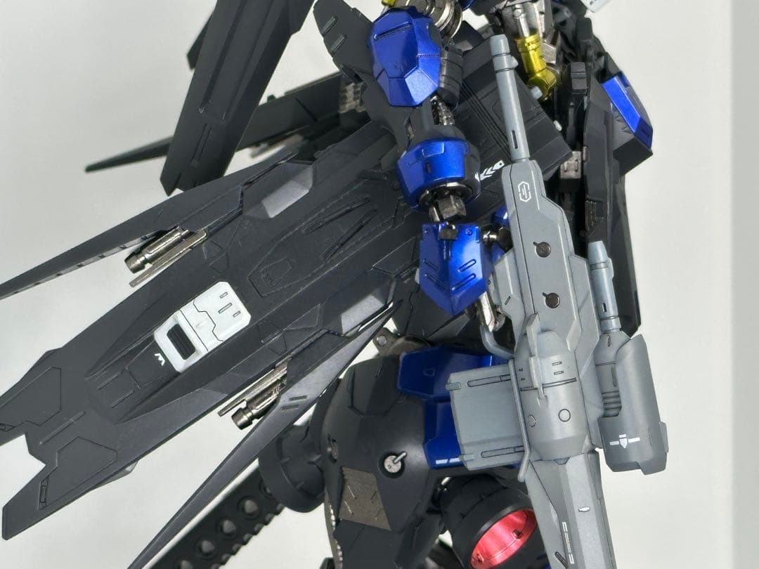 MG 1/100 ガンダムヴィダール 全塗装改修完成品 - メルカリ