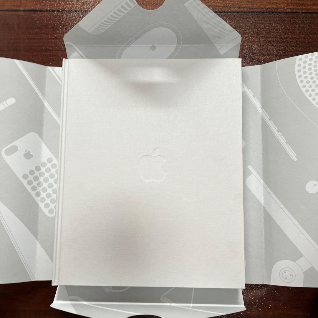 designed by apple in california - メルカリ