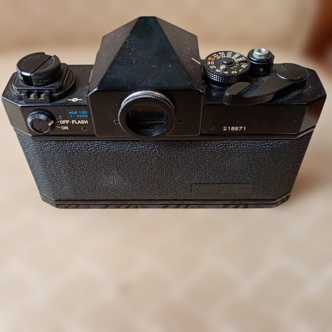 Canon F-1 一眼レフカメラ 50mmレンズ付き - メルカリ