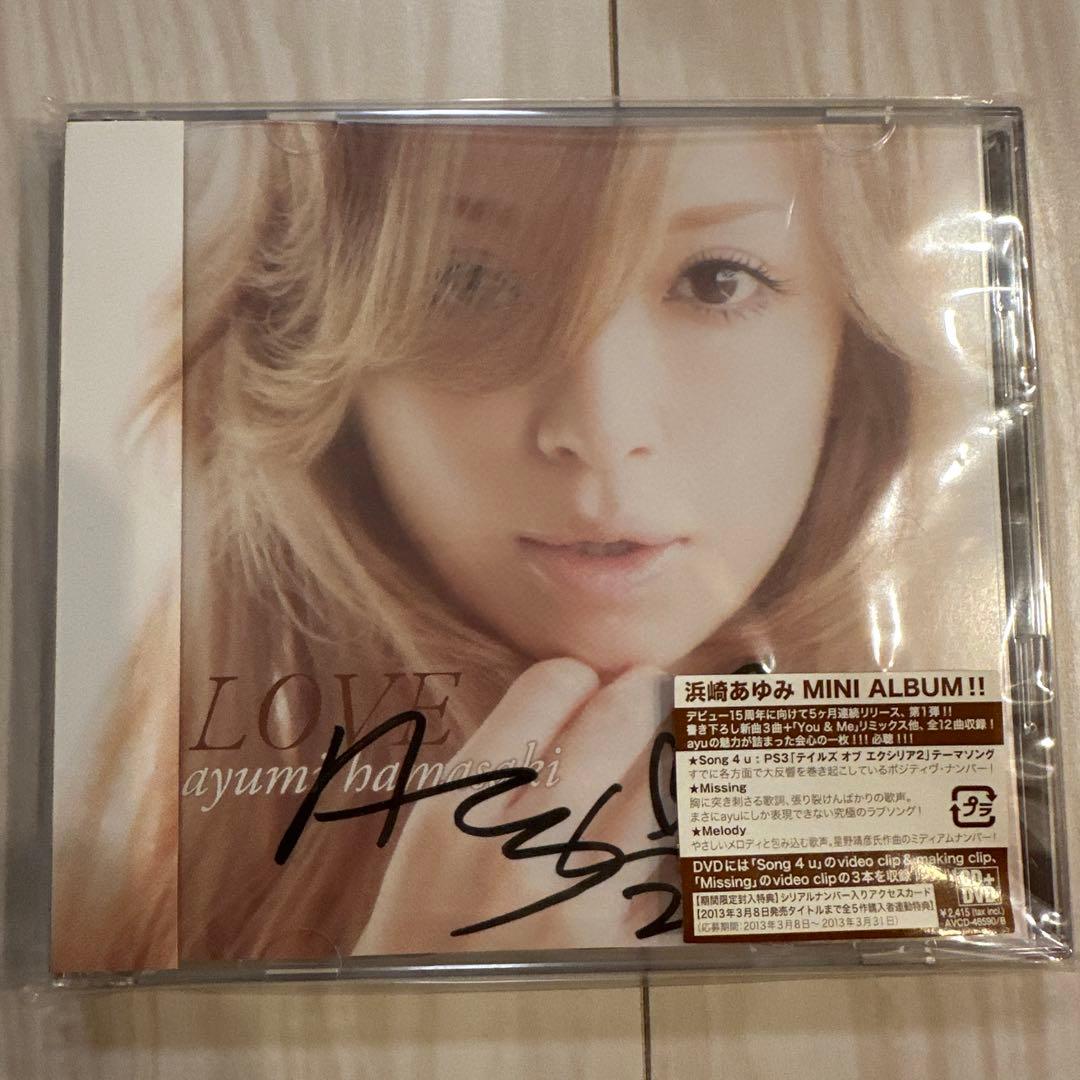 サイン入り浜崎あゆみ LOVE ミニアルバム - メルカリ