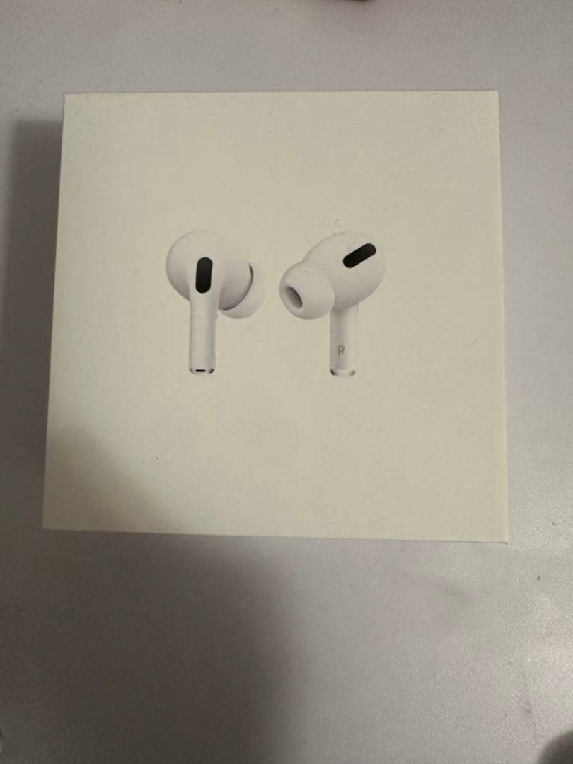 Apple AirPods Pro 第1世代 充電ケース 左耳 右耳 バラ売り可 Apple Apple AirPods Pro エアーポッズ プロ 充電ケースのみ USED超美