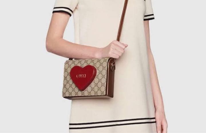 グッチ GUCCI バレンタイン ハート ポシェット - メルカリ