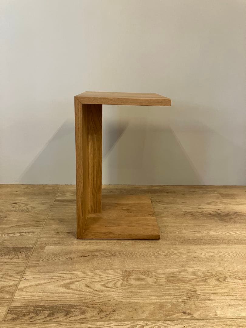 オーク無垢材　サイドテーブル　新品 ナイトテーブル サイドテーブル 引き出し2杯 オーク 木製 無垢材