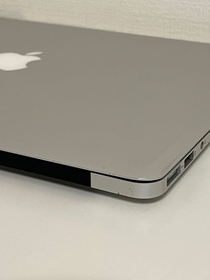 充電器付動作品】MacBook Air 2013 13インチ 本体＋カバー