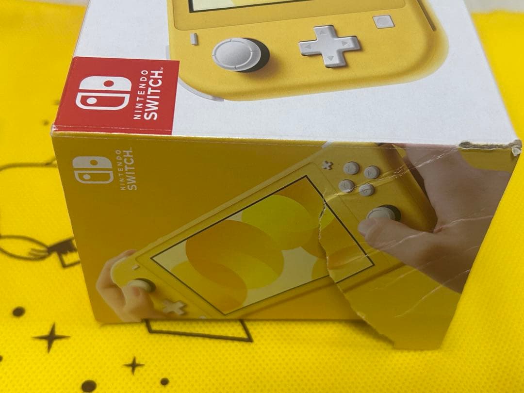 Nintendo Switch Lite 本体《イエロー》