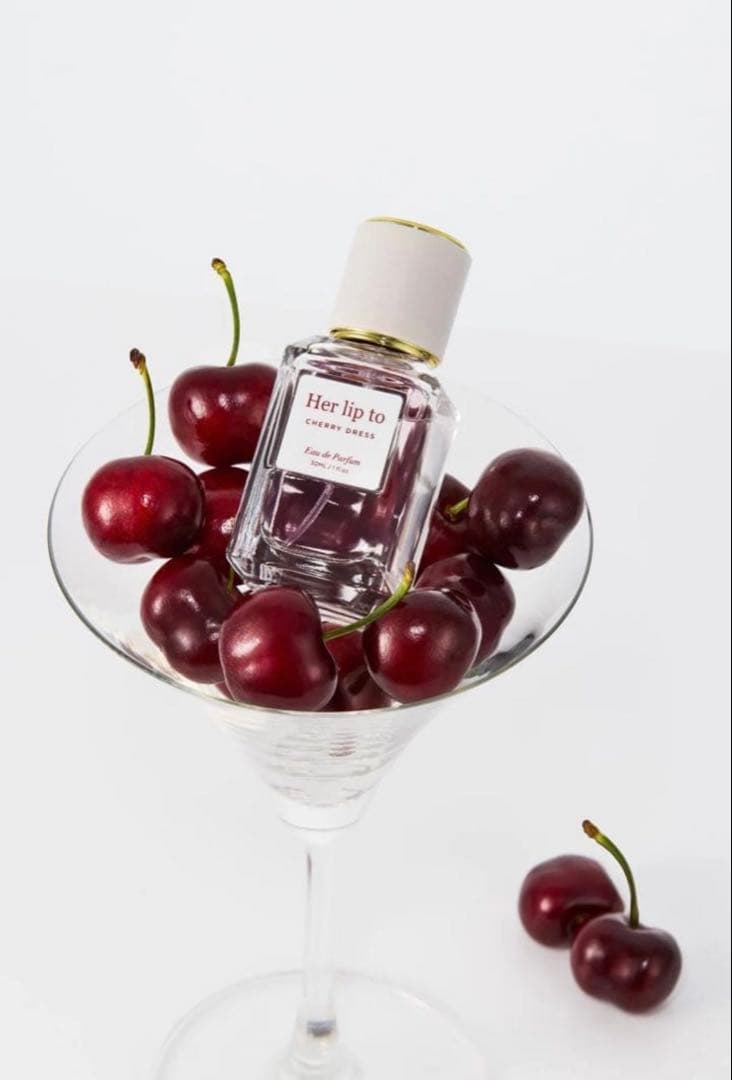 【新品未使用未開封】ハーリップトゥ♡チェリー香水 試してみた】Eau de Parfum - CHERRY DRESS - Her lip to BEAUTYの