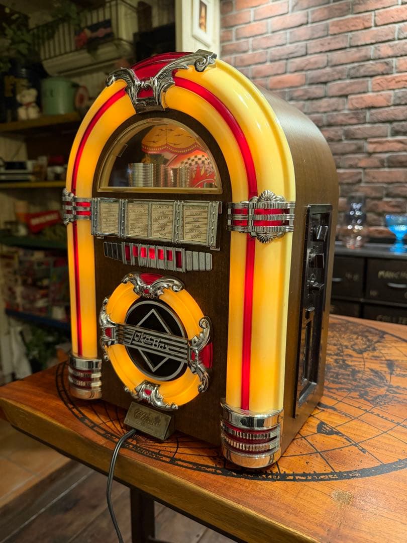 ジュークボックス型ラジカセ WINTECH CDジュークボックス KBYL-01