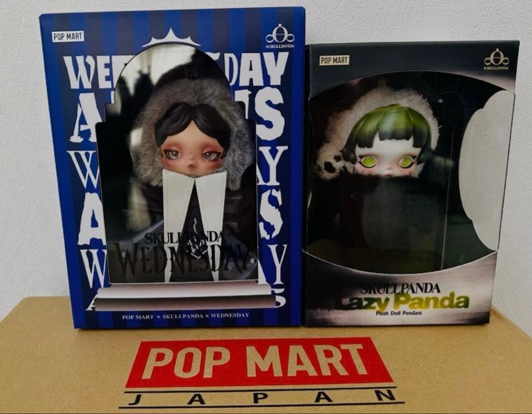 SKULLPANDA Wednesday ネヴァーモア Lazy Panda SKULLPANDA Lazy Panda ぬいぐるみペンダント - POP MART (Japan)