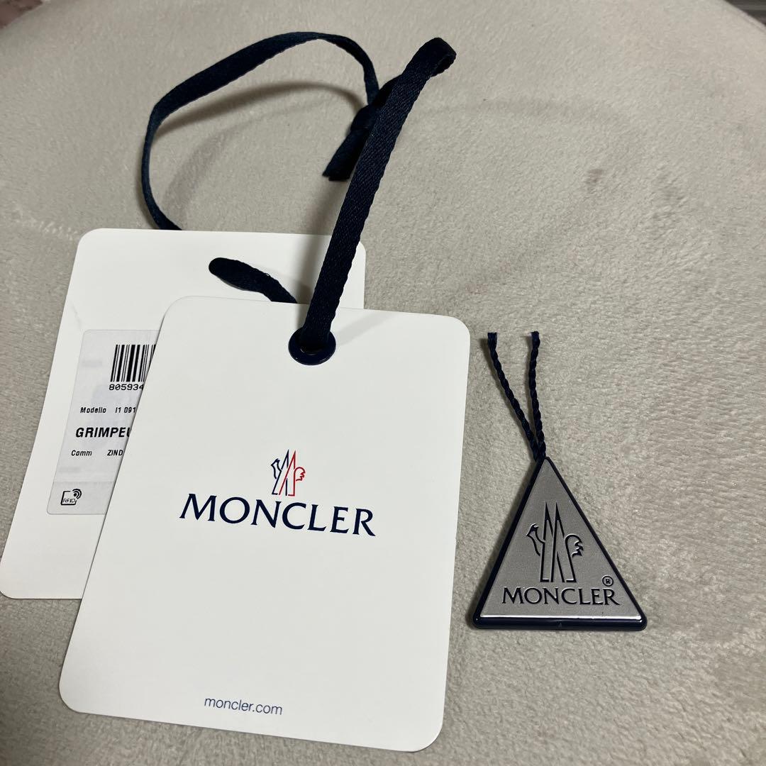2024 モンクレール 三角タグ プラスチック プレート - メルカリ