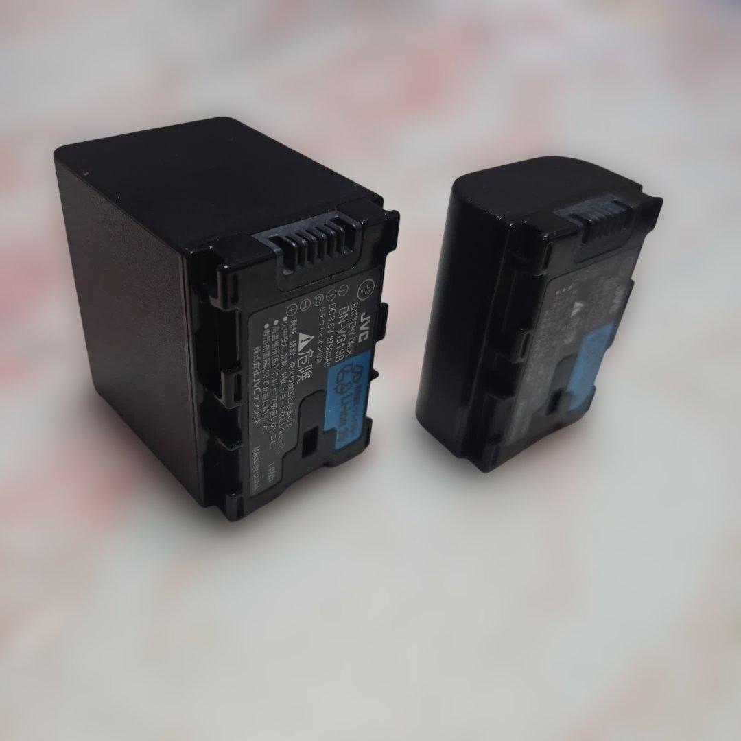 ビデオカメラEveio GZーE265NとデジタルファミリーキットVI - メルカリ