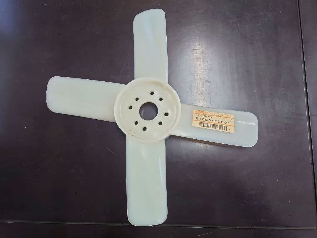 SR311 クーリングファン 21060-E3001 日産(純正) 21060-5L300 ファン,クーリング のパーツレビュー