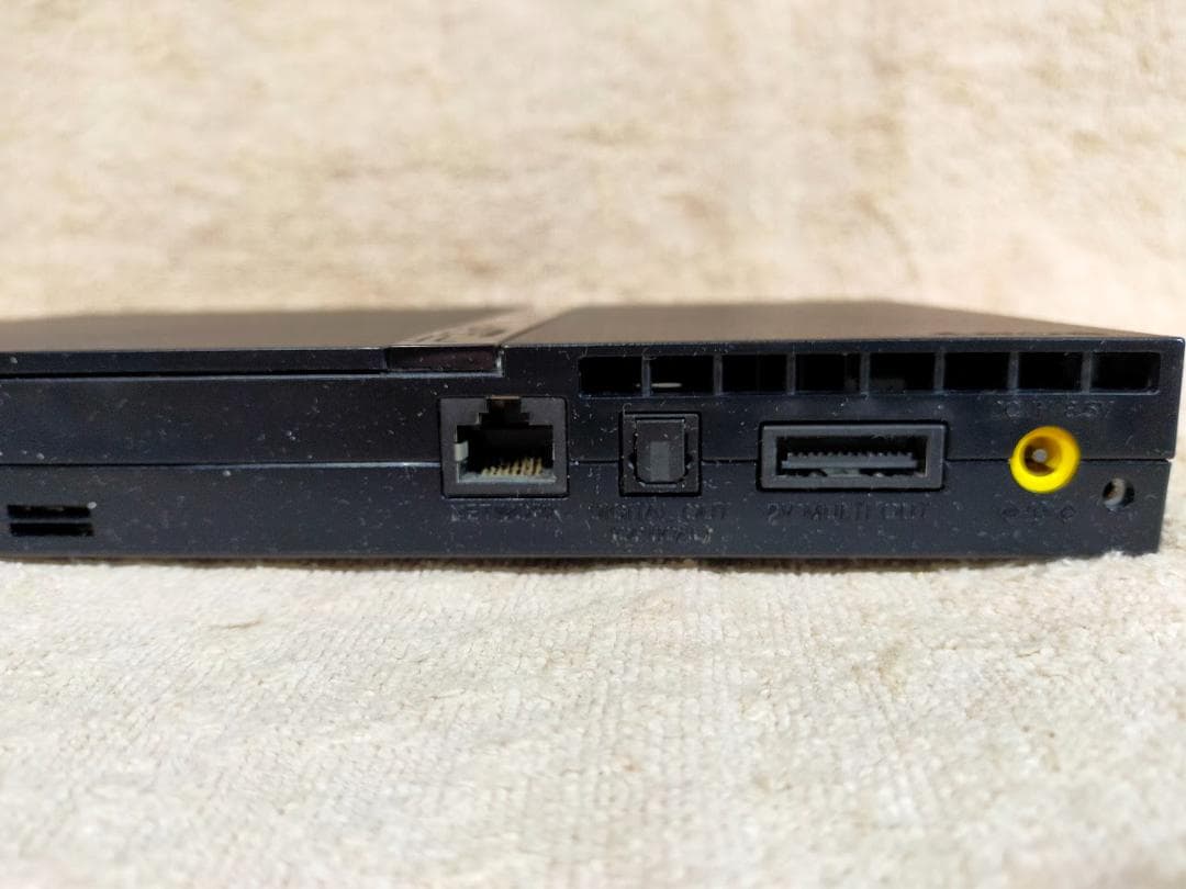 31【完動品⭐レンズ交換⭐メンテ済】SCPH-70000 PS2 本体 薄型 - メルカリ