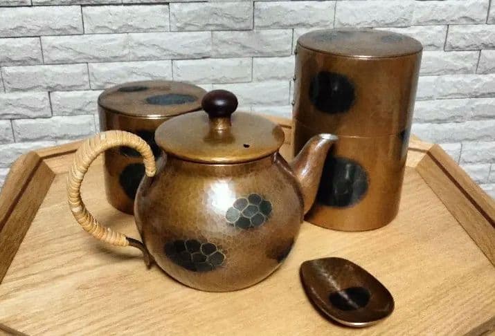 玉川堂　茶道具セット 黒模様急須 金色 2026年最新】玉川堂 急須の人気アイテム - メルカリ