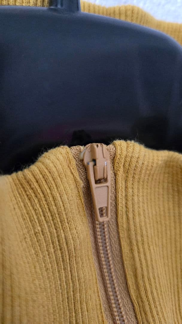 YuGさん専用​】Vaundy Logo Hoodie サイズ M - メルカリ