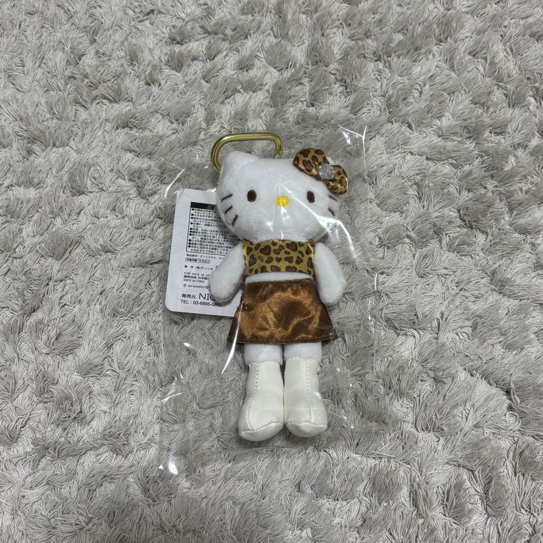 ハローキティ ヒョウ柄 キーホルダー 足長 ぬいぐるみ - メルカリ
