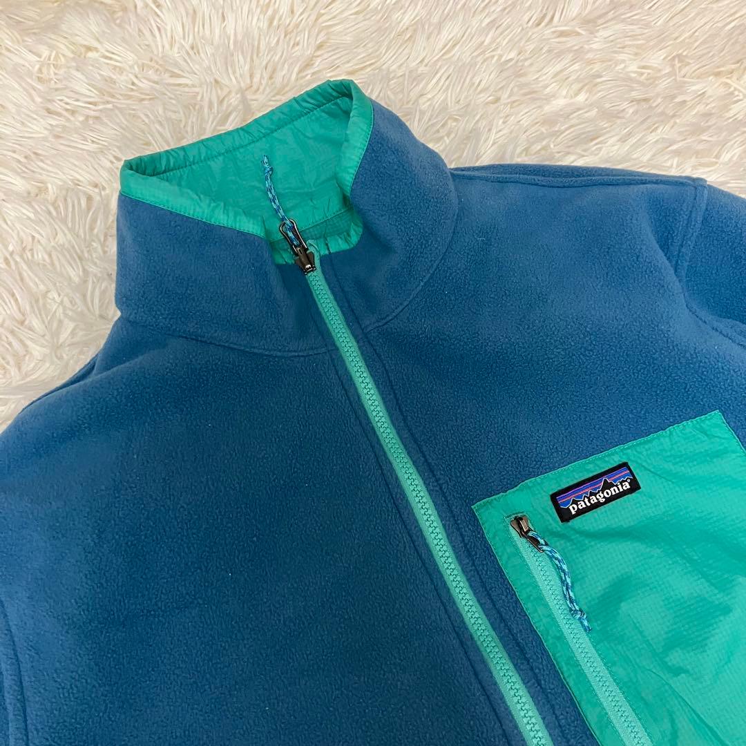 patagonia ロゴ入りリバーシブルブルゾン ジャンパー フリース 緑 青
