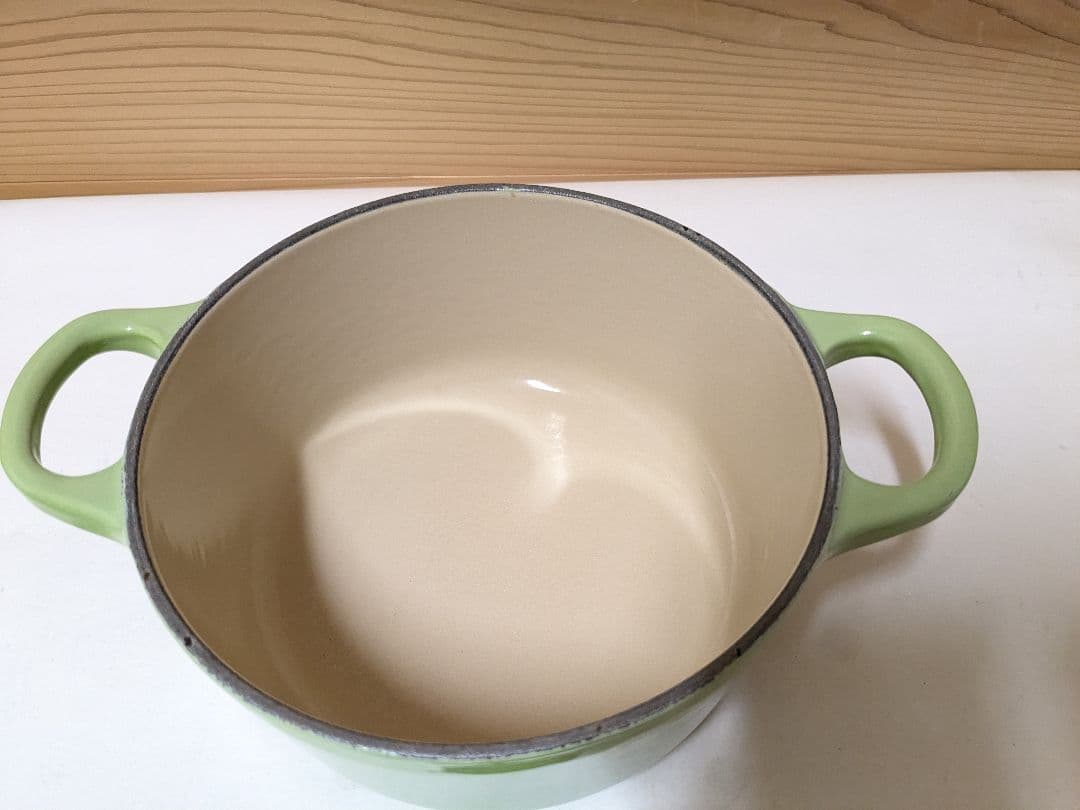 ル・クルーゼ Le Creuset ココット・ロンド グリーン 14cm - メルカリ