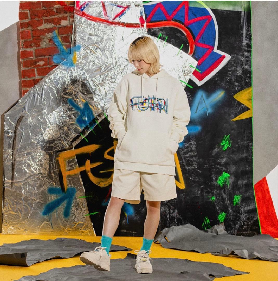 vaundyツアーグッズfusionスウェットデニムパーカー新品Mサイズ即完売