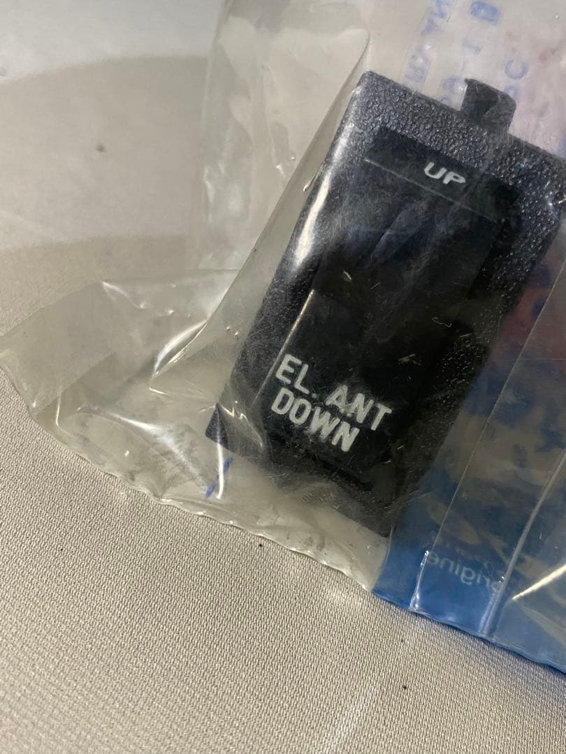 v*0様 ☆デッドストック☆ ボルボ240 純正 新品 未開封 電動アンテナ