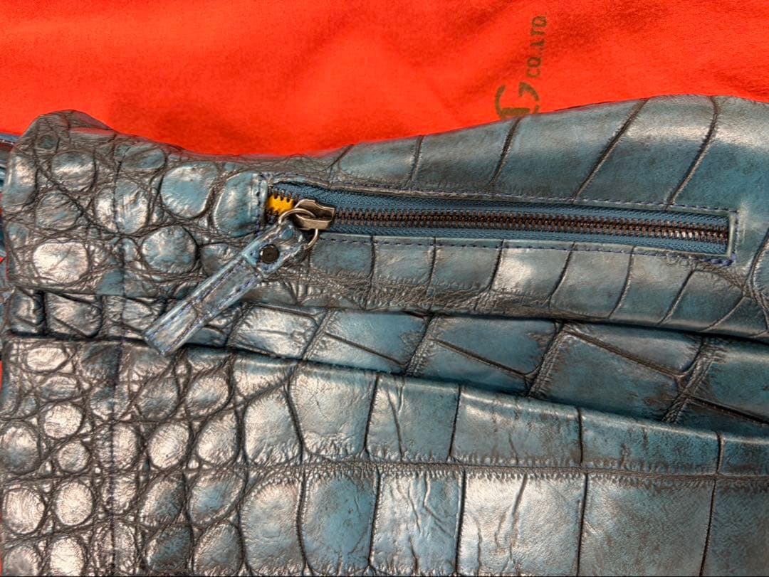 Pear クロコダイル風バッグ 青 - メルカリ