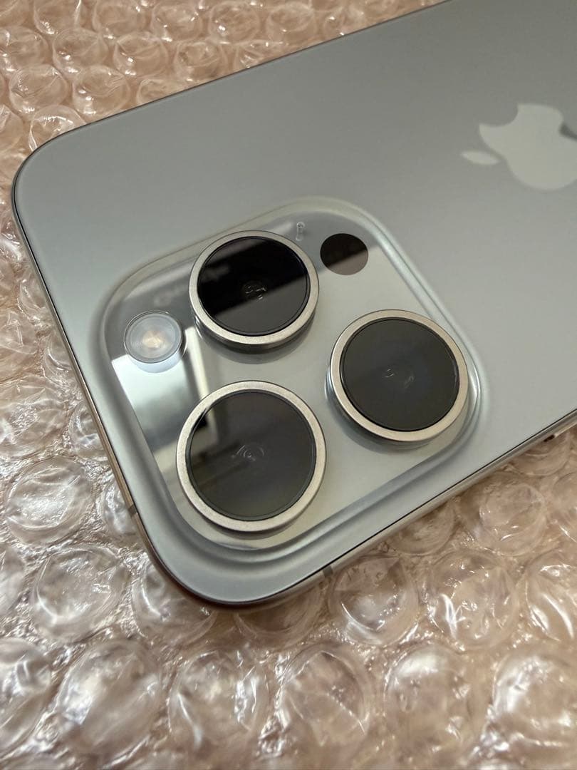 本日中に出品停止】iPhone 15 Pro 128GB 最大容量100% - メルカリ