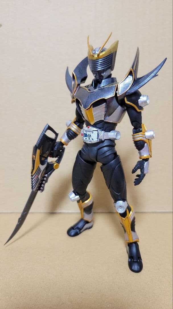 S.H.Figuarts 仮面ライダーリュウガサバイブ 仮面ライダー龍騎