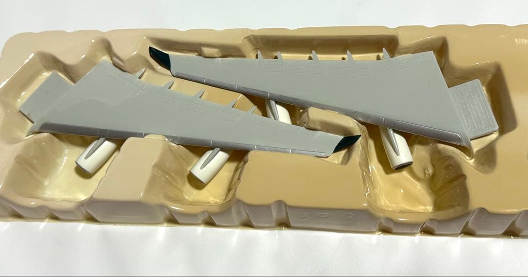 hogan 1/200 エアカナダ A340-300 - メルカリ