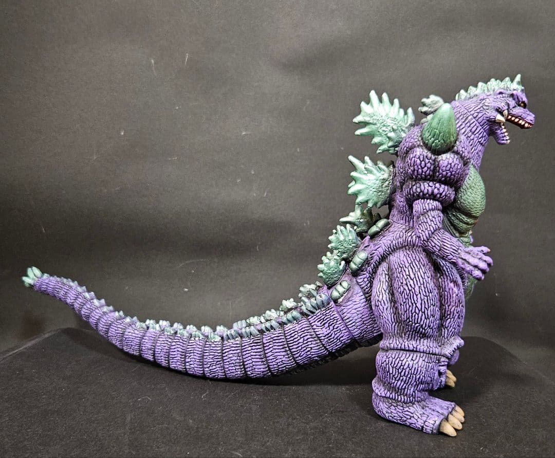 ゴジラ怪獣ソフビ 超ゴジラ リペイント完成品 - メルカリ