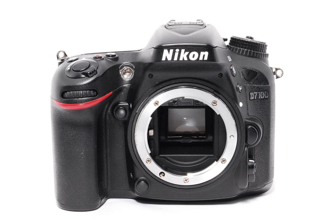 すぐ使える◇Nikon D7100◇ハイアマチュア機◇一眼レフカメラ◇スマホ