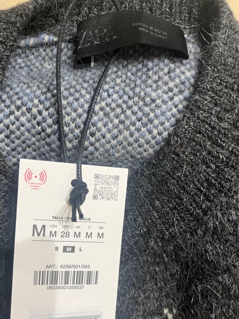 ZARA ジャカードニットボタンカーディガン M ザラのおすすめ金ボタン