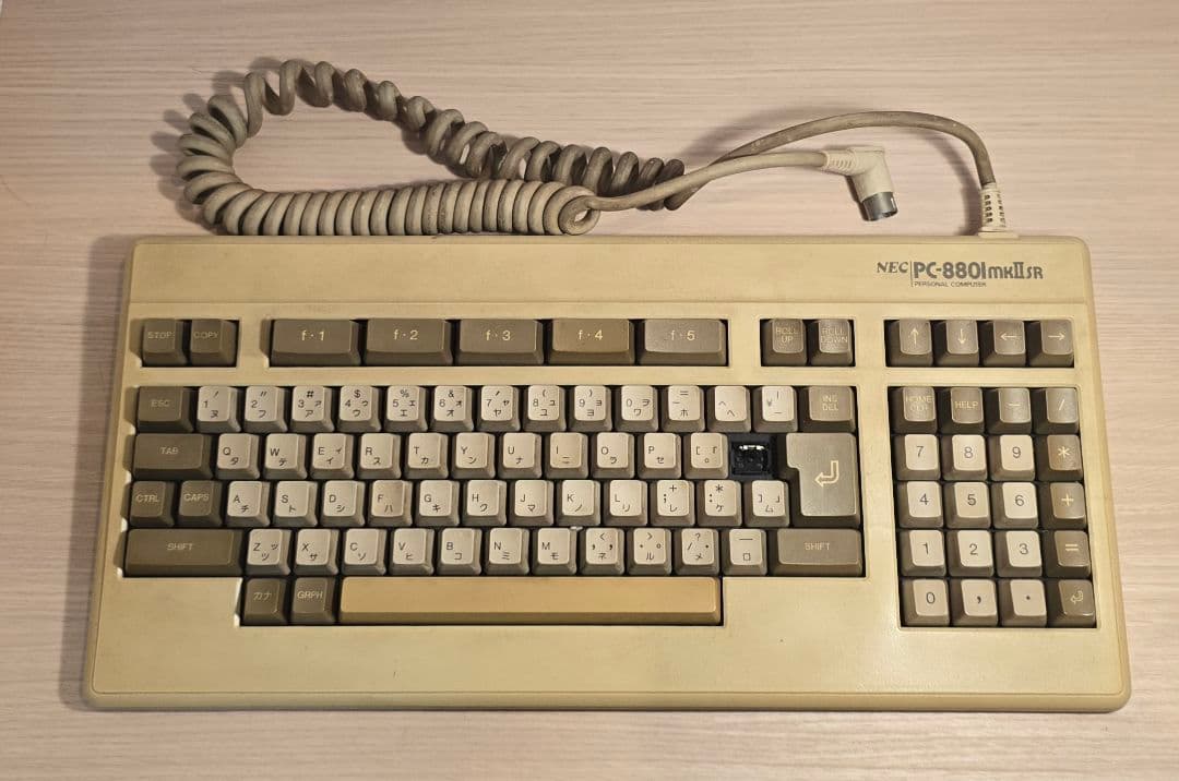NEC PC-8801mkIISR　「週末セール」 あの名機がついに手の届く価格帯に降りてきた「PC-8801mkIIFR