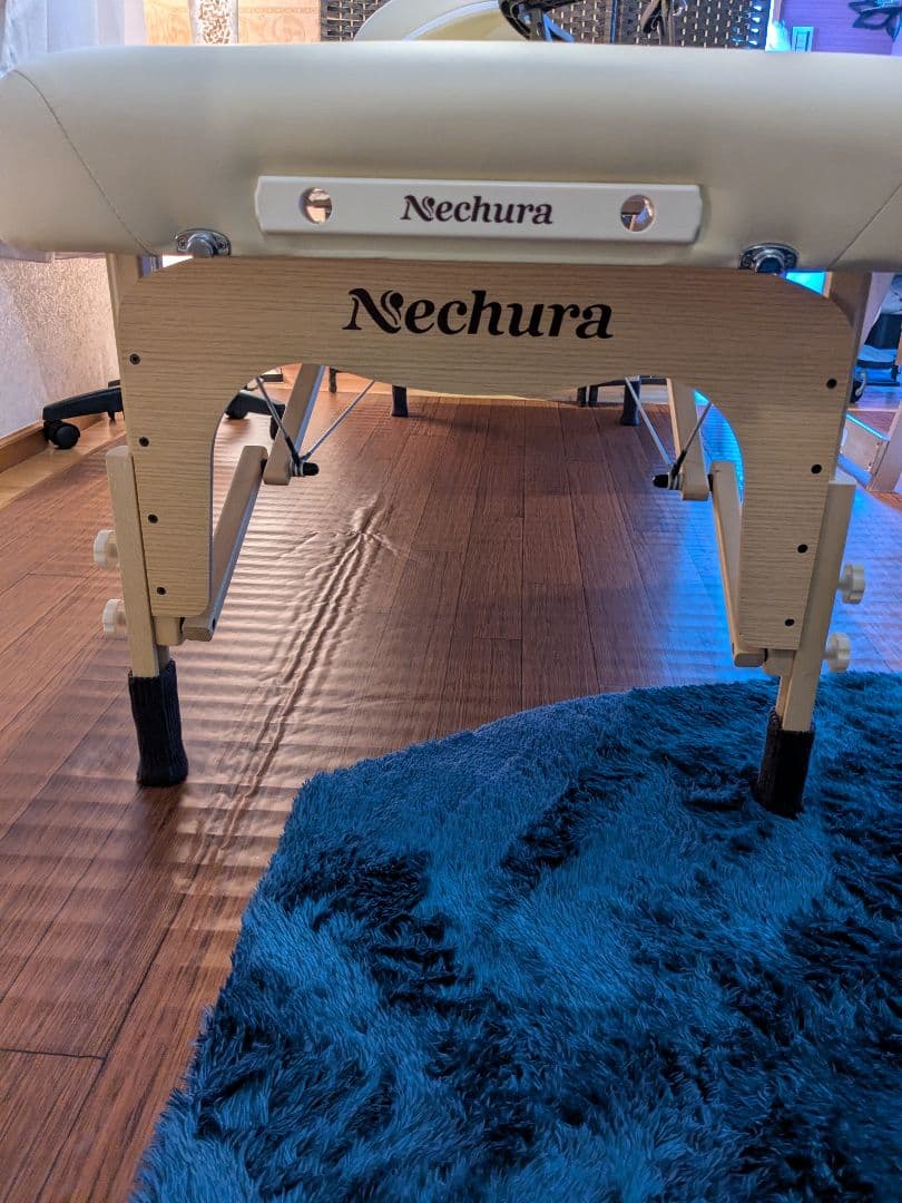 美品】ネチュラ☆フラットメモリー施術ベット エステ/リラク バニラ色