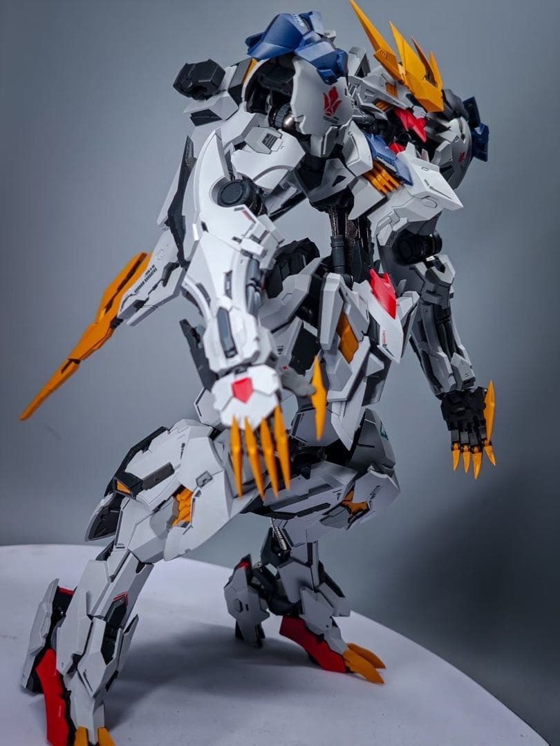 希少新品未組立 合金フレーム MG級 1/100 ガンダムバルバトスルプス