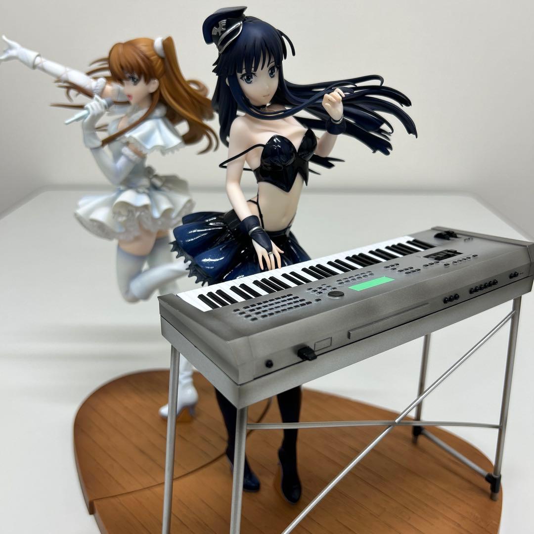 WHITE ALBUM2 小木曽雪菜 冬馬かずさ ライブ Ver. フィギュア - メルカリ