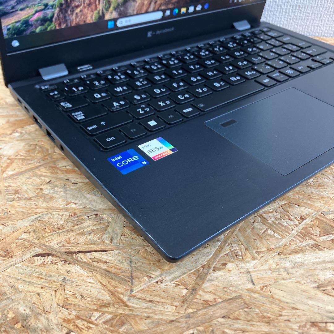 dynabook G83/HU 第11世代 13.3FHD Win11 軽量
