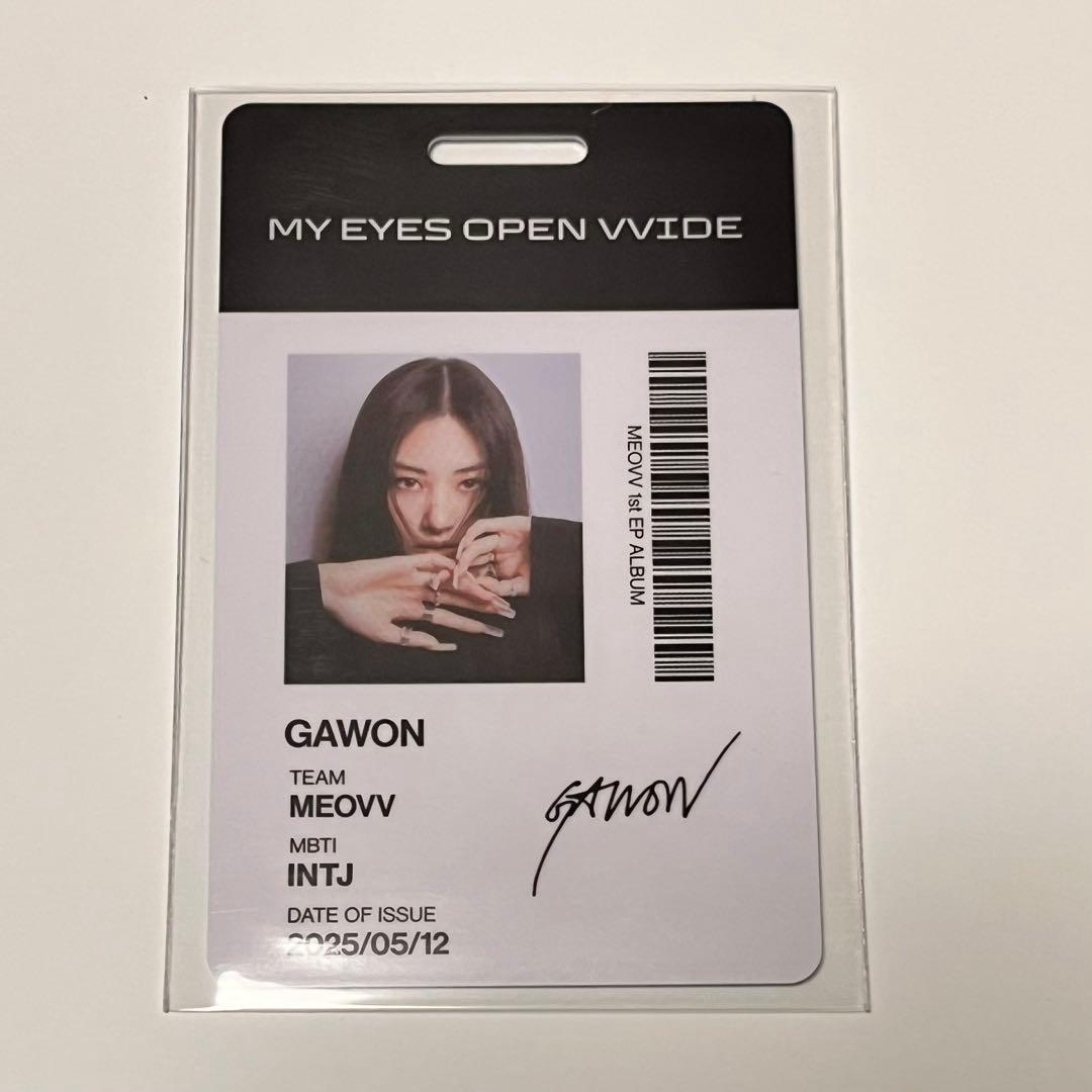 MEOVV ミヤオ ガウォン ポップアップ IDカード - メルカリ
