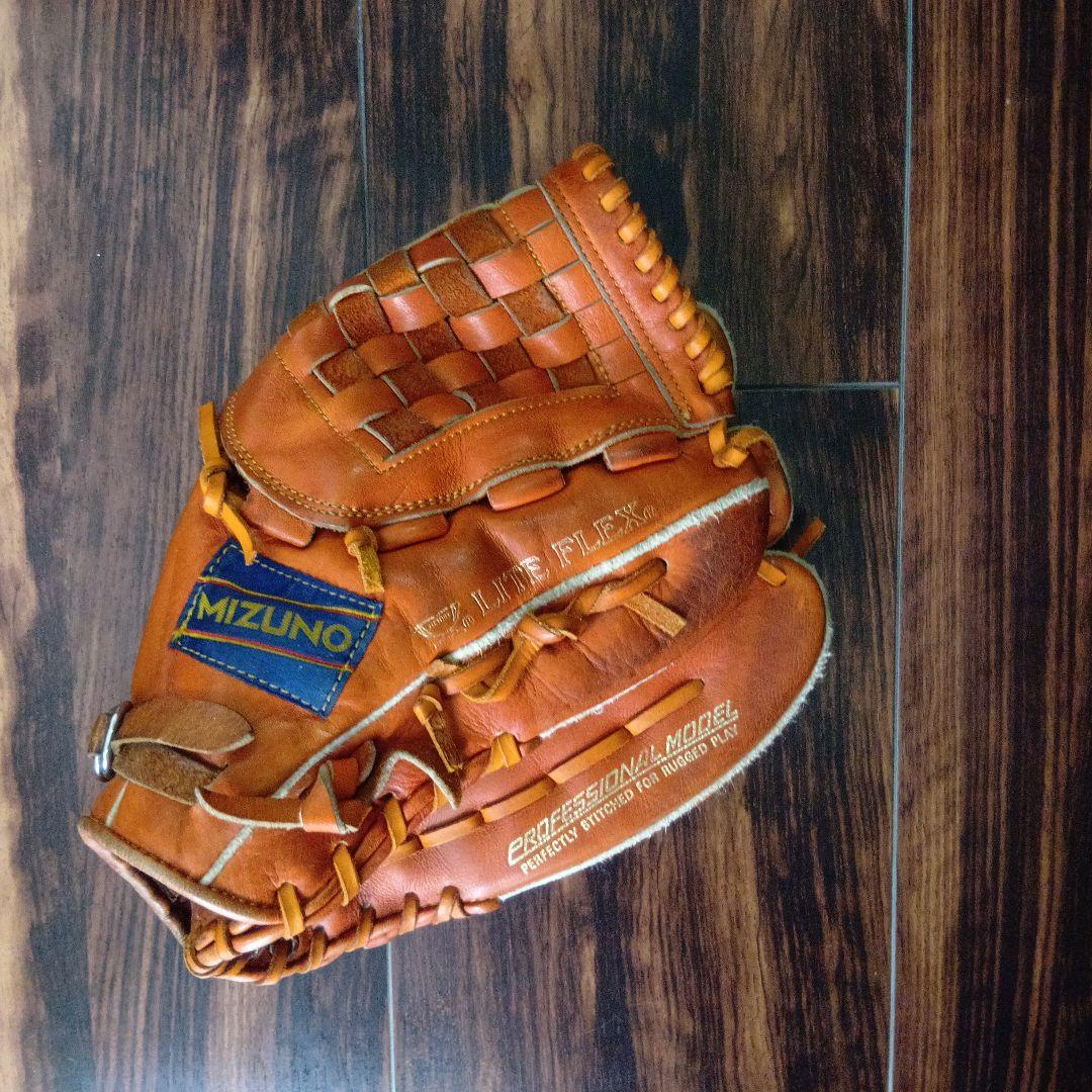 1978年 小林繁モデル 当時物 ミズノ旧ロゴ 昭和 - メルカリ